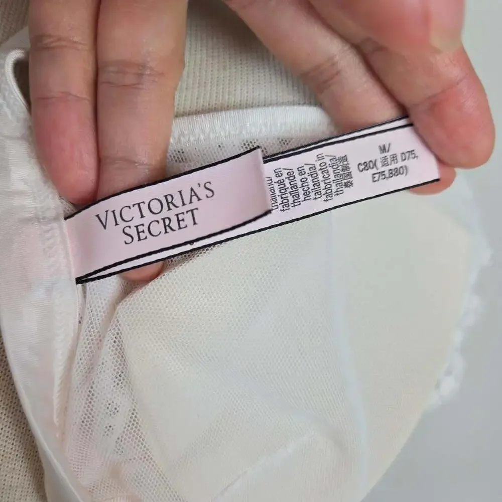 Victoria’s Secret White Lace Bralette Racerback Front Closure Bra M Coquette